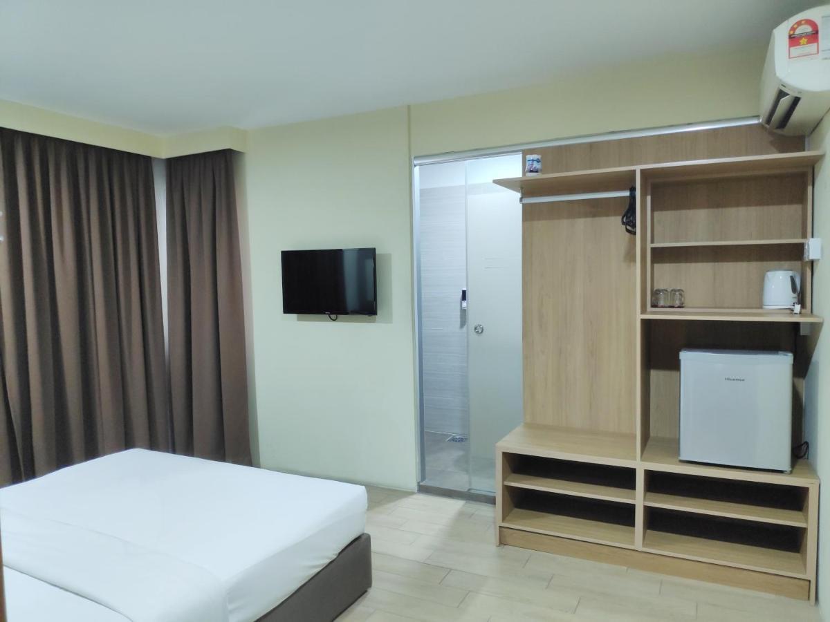 Sh Hotel Kota Damansara Exterior photo